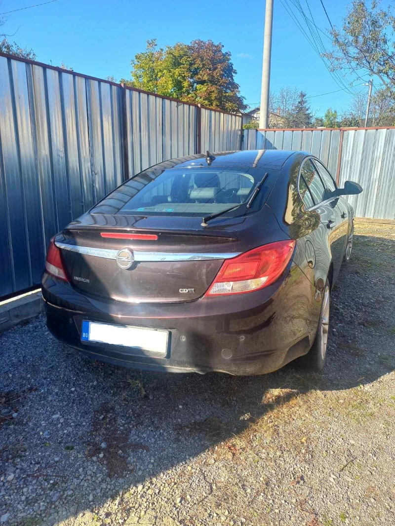 Opel Insignia, снимка 4 - Автомобили и джипове - 47590838