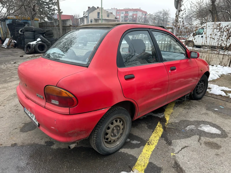 Mazda 121 121, снимка 2 - Автомобили и джипове - 49086199