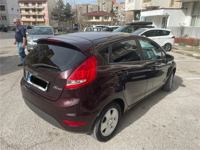 Ford Fiesta ПЪРВИ СОБСТВЕНИК, снимка 4 - Автомобили и джипове - 49495830