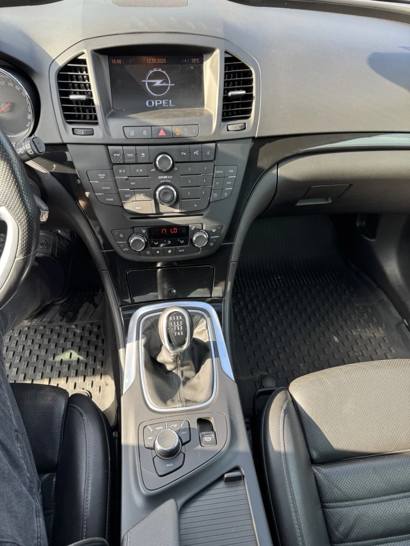 Opel Insignia 2.8 Турбо 4х4 260к.с./OPC пакет/ГАЗ/ Лизинг, снимка 10 - Автомобили и джипове - 51916868