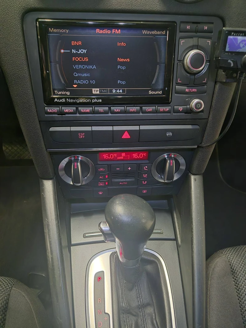 Audi A3 БЕНЗИН, АВТОМАТ , EURO 5А, снимка 9 - Автомобили и джипове - 52181887