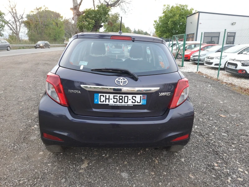 Toyota Yaris 1.4 D4D, снимка 5 - Автомобили и джипове - 52562864