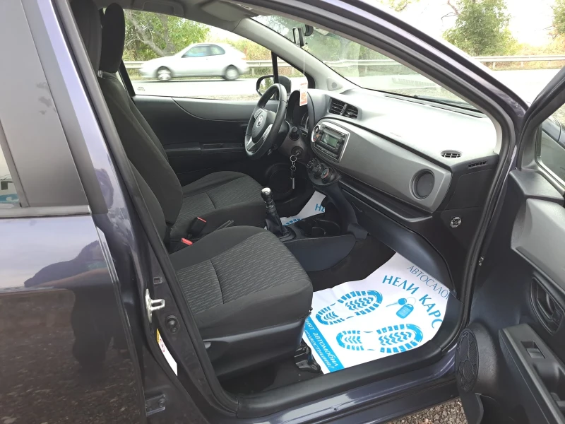 Toyota Yaris 1.4 D4D, снимка 10 - Автомобили и джипове - 52562864