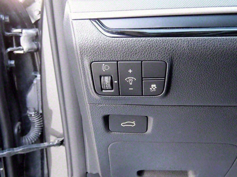 Kia K5 2.0 Prestige * НАЙ-ДОБРА ЦЕНА В БЪЛГАРИЯ* , снимка 9 - Автомобили и джипове - 52357528