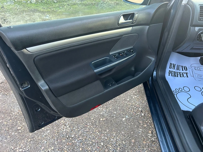 VW Golf 2.0 TDI АВТОМАТИК, снимка 8 - Автомобили и джипове - 53134979