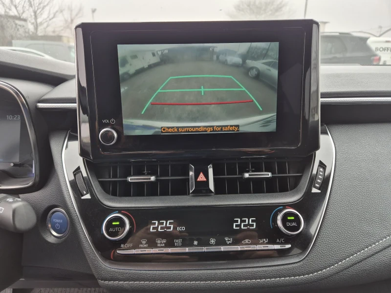 Toyota Corolla HYBRID, снимка 10 - Автомобили и джипове - 53255302