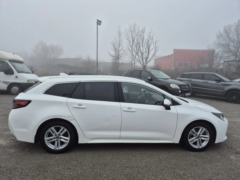 Toyota Corolla HYBRID, снимка 5 - Автомобили и джипове - 53255302