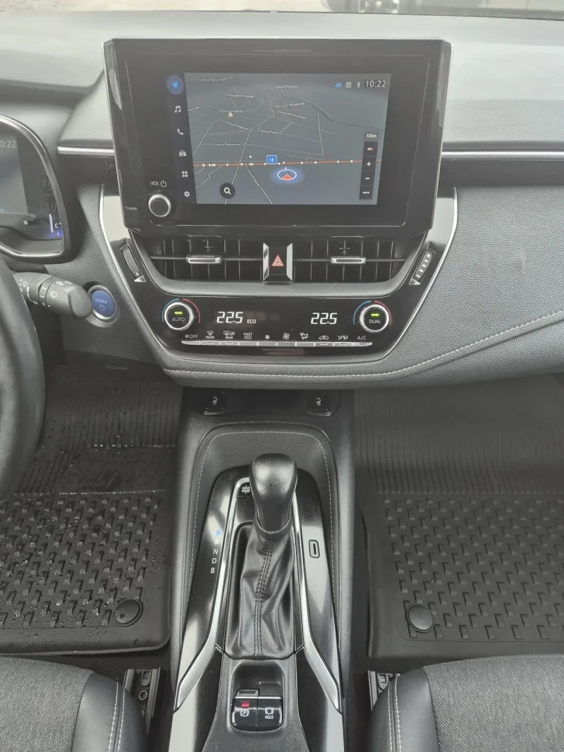 Toyota Corolla HYBRID, снимка 8 - Автомобили и джипове - 53255302