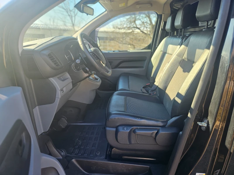 Peugeot Expert 2.0 литра 177к.с. Аутомат Макси, снимка 10 - Автомобили и джипове - 53262137