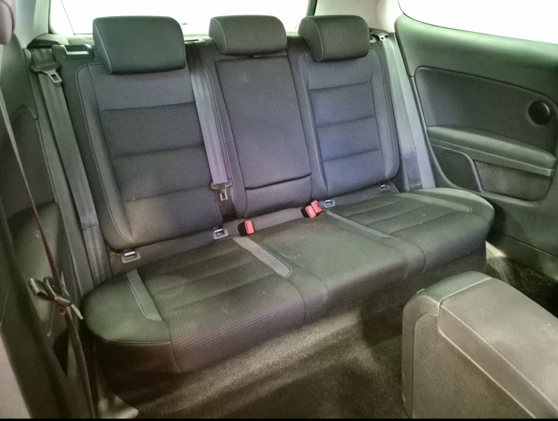 VW Golf, снимка 5 - Автомобили и джипове - 53355421