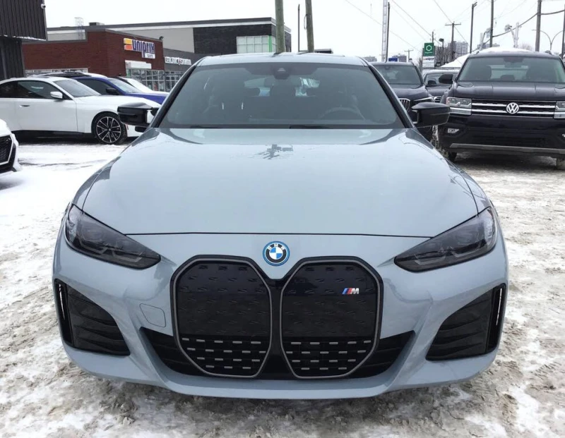 BMW i4 M50 Gran Coupe AWD * АвтоКредит (ЦЕНА ДО БГ), снимка 3 - Автомобили и джипове - 53564663