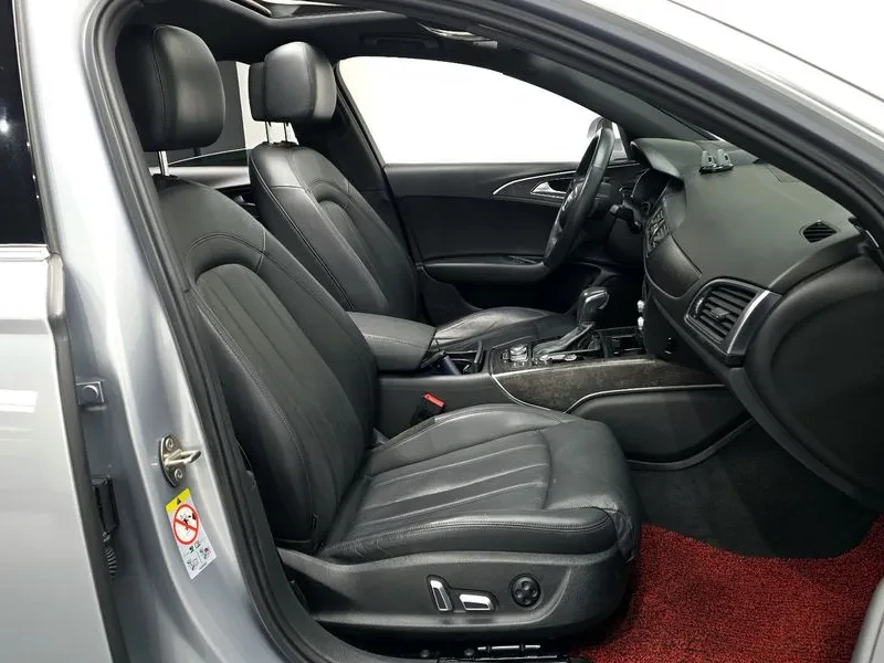 Audi A6 2.0 TDI, снимка 11 - Автомобили и джипове - 55058595