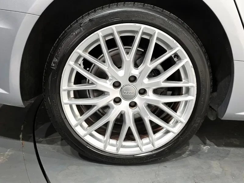 Audi A6 2.0 TDI, снимка 5 - Автомобили и джипове - 55058595