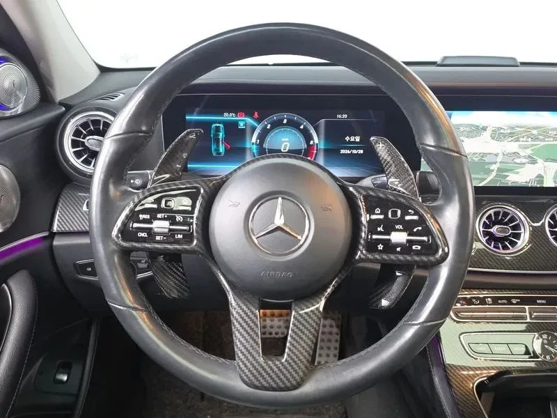 Mercedes-Benz E 220, снимка 13 - Автомобили и джипове - 56738375