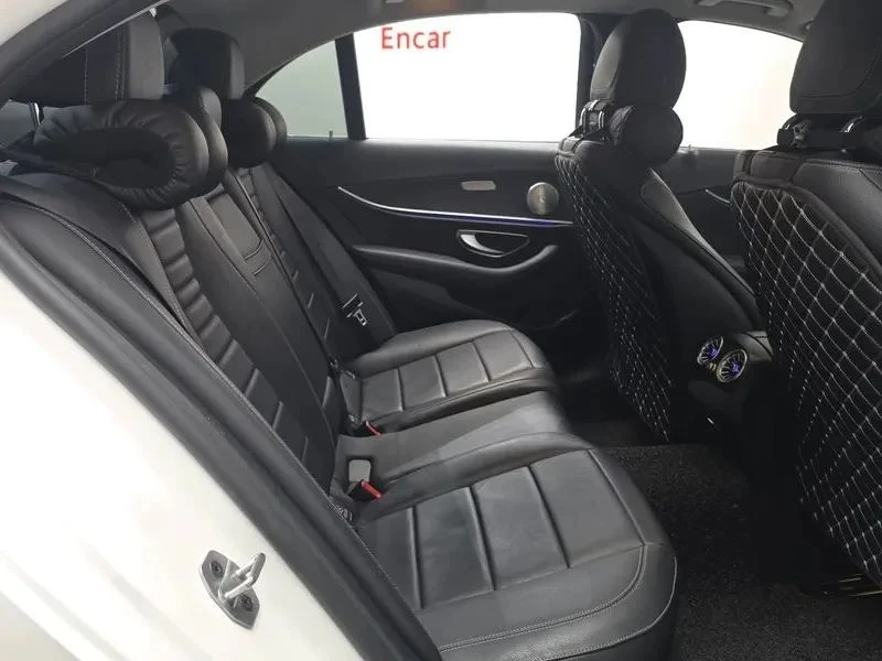 Mercedes-Benz E 220, снимка 11 - Автомобили и джипове - 56738375