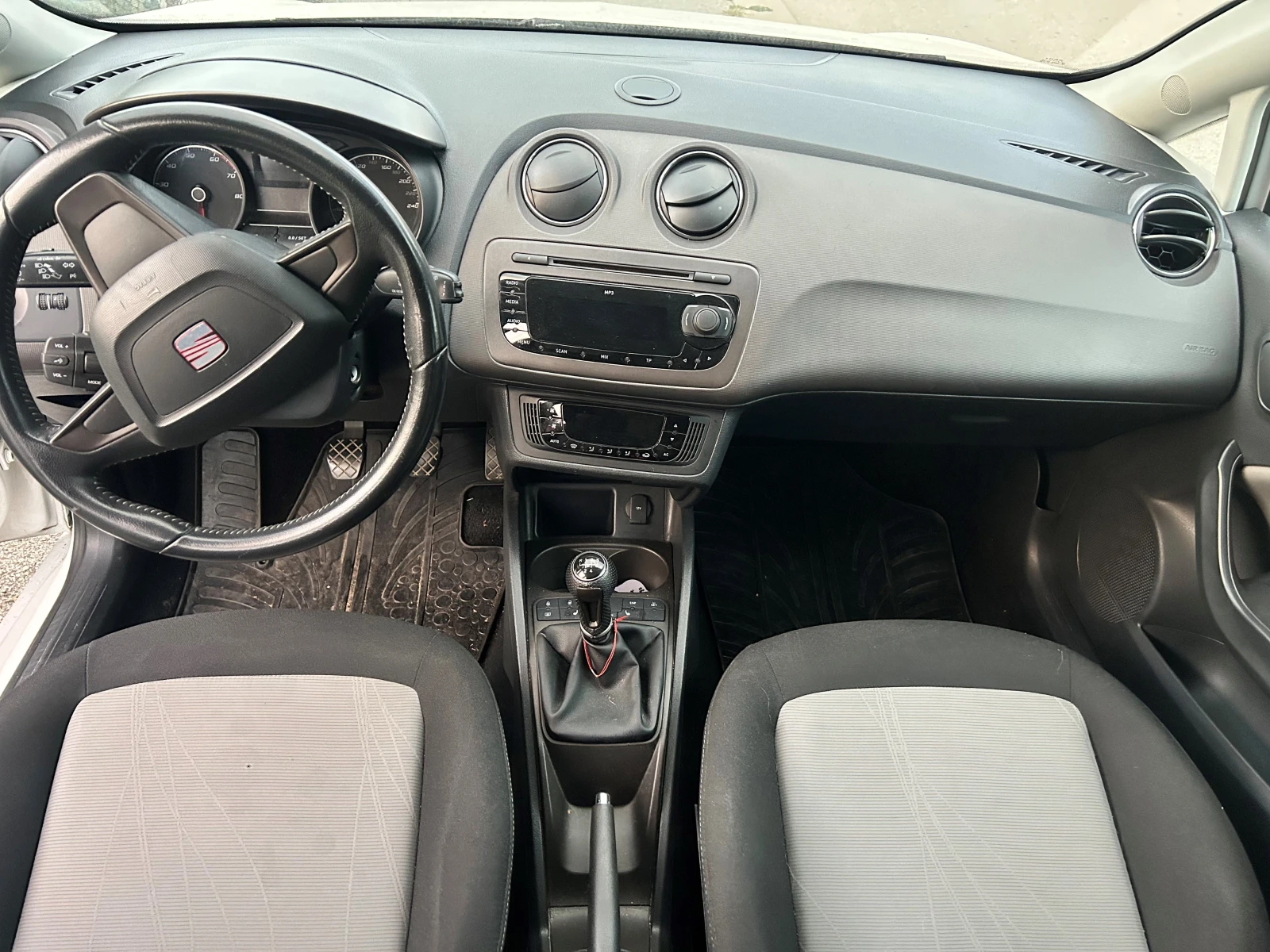 Seat Ibiza 1.2 ST - изображение 7