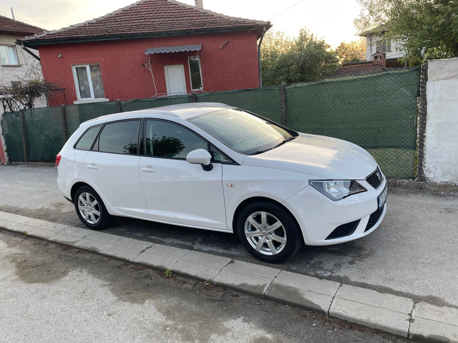 Seat Ibiza 1.2 ST - изображение 5