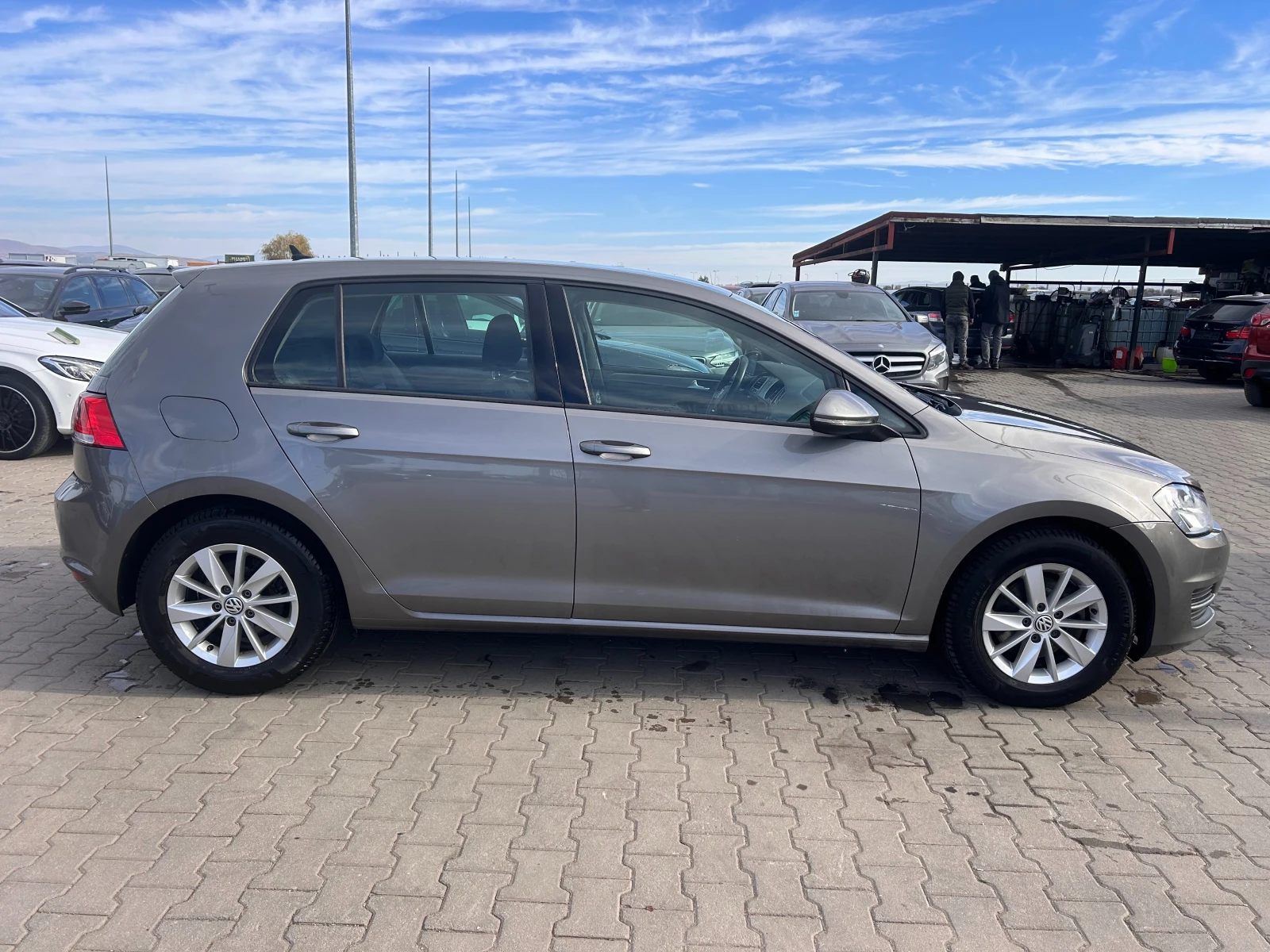 VW Golf 1.6TDI NAVI EURO 5 - изображение 5