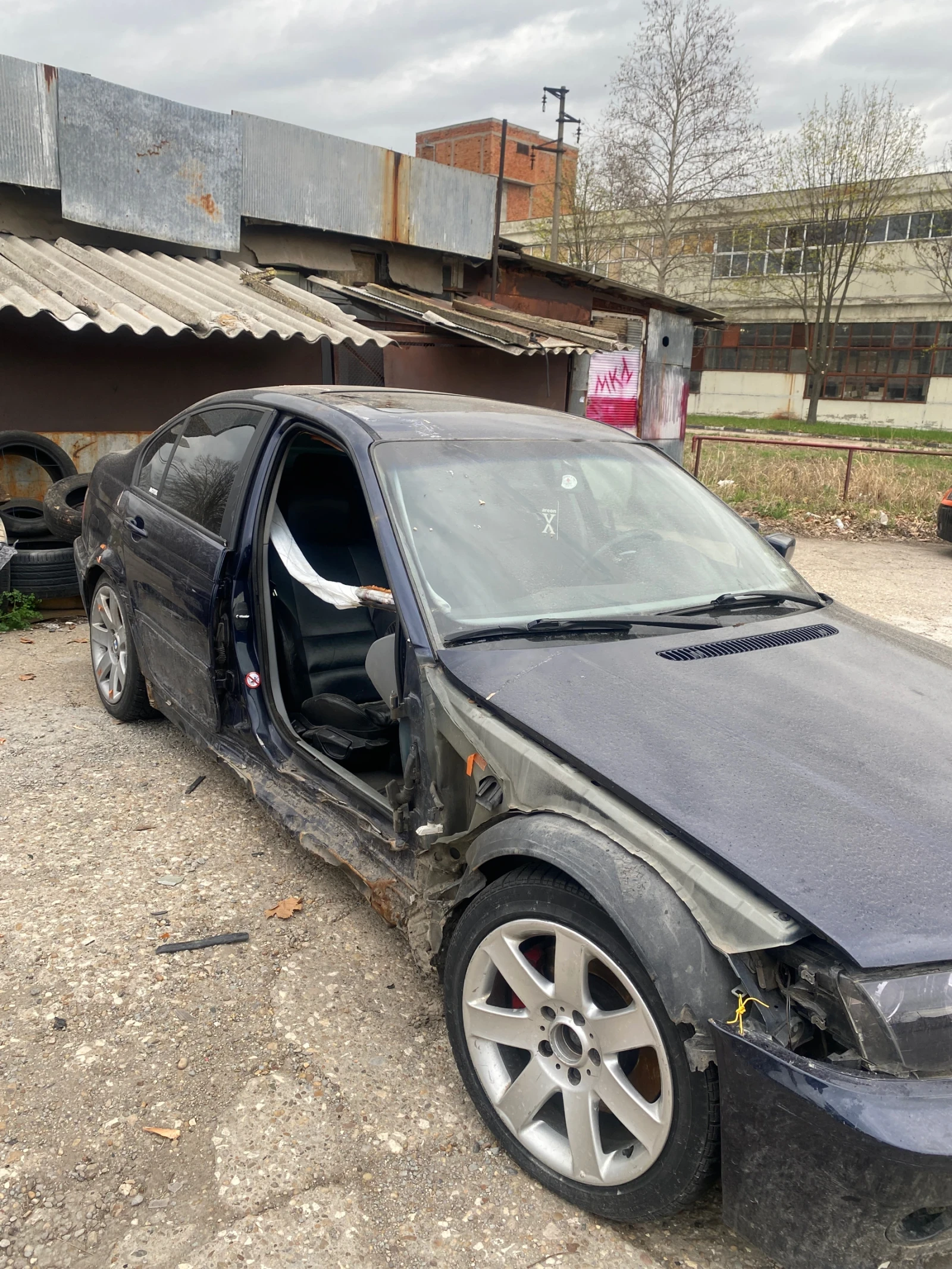 BMW 330  - изображение 2