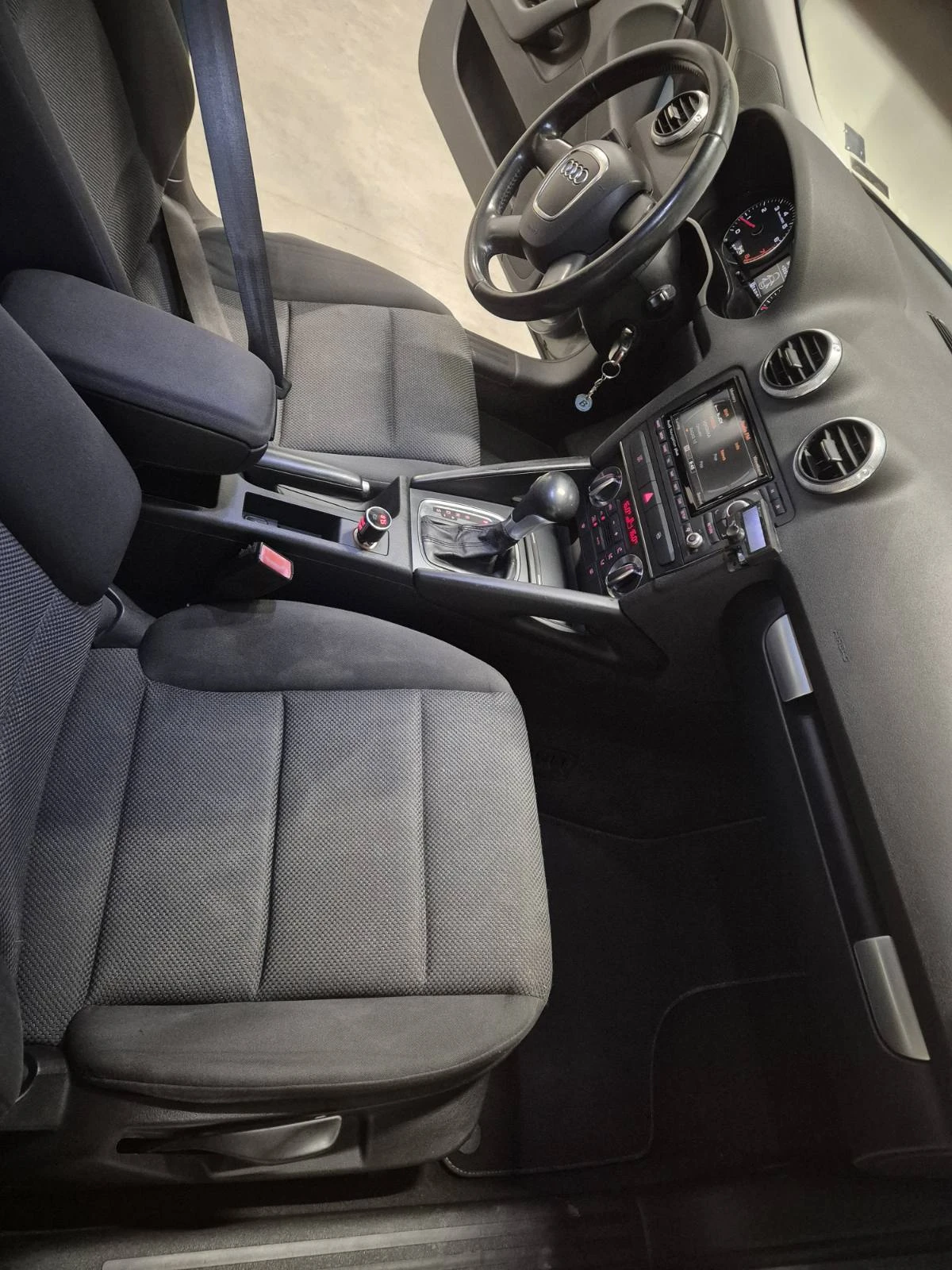 Audi A3  ������� , ����� 31.12.2025� | Mobile.bg � ����������� 12