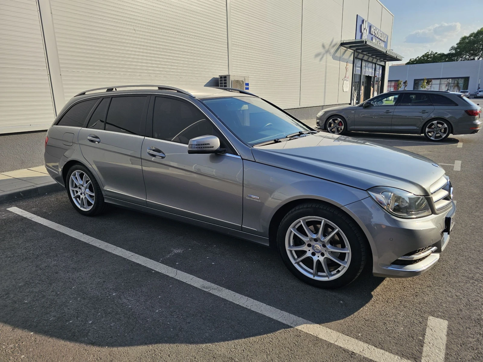 Mercedes-Benz C 220 Avantgarde - изображение 3