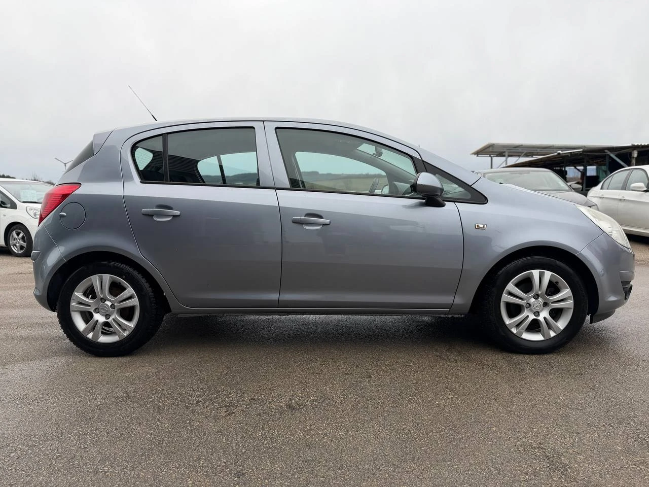 Opel Corsa 1.4i ECOTEC - изображение 7