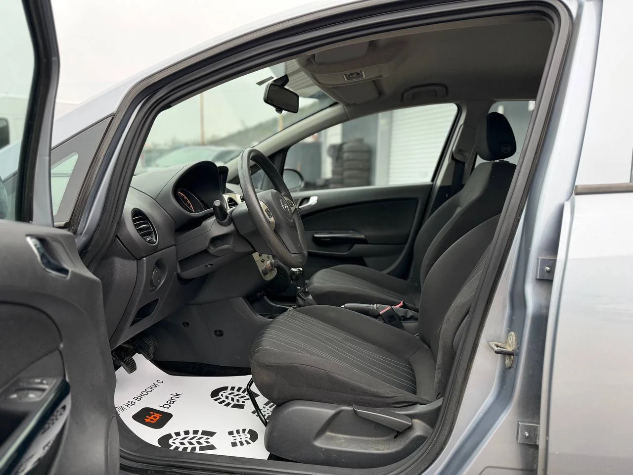 Opel Corsa 1.4i ECOTEC - изображение 9