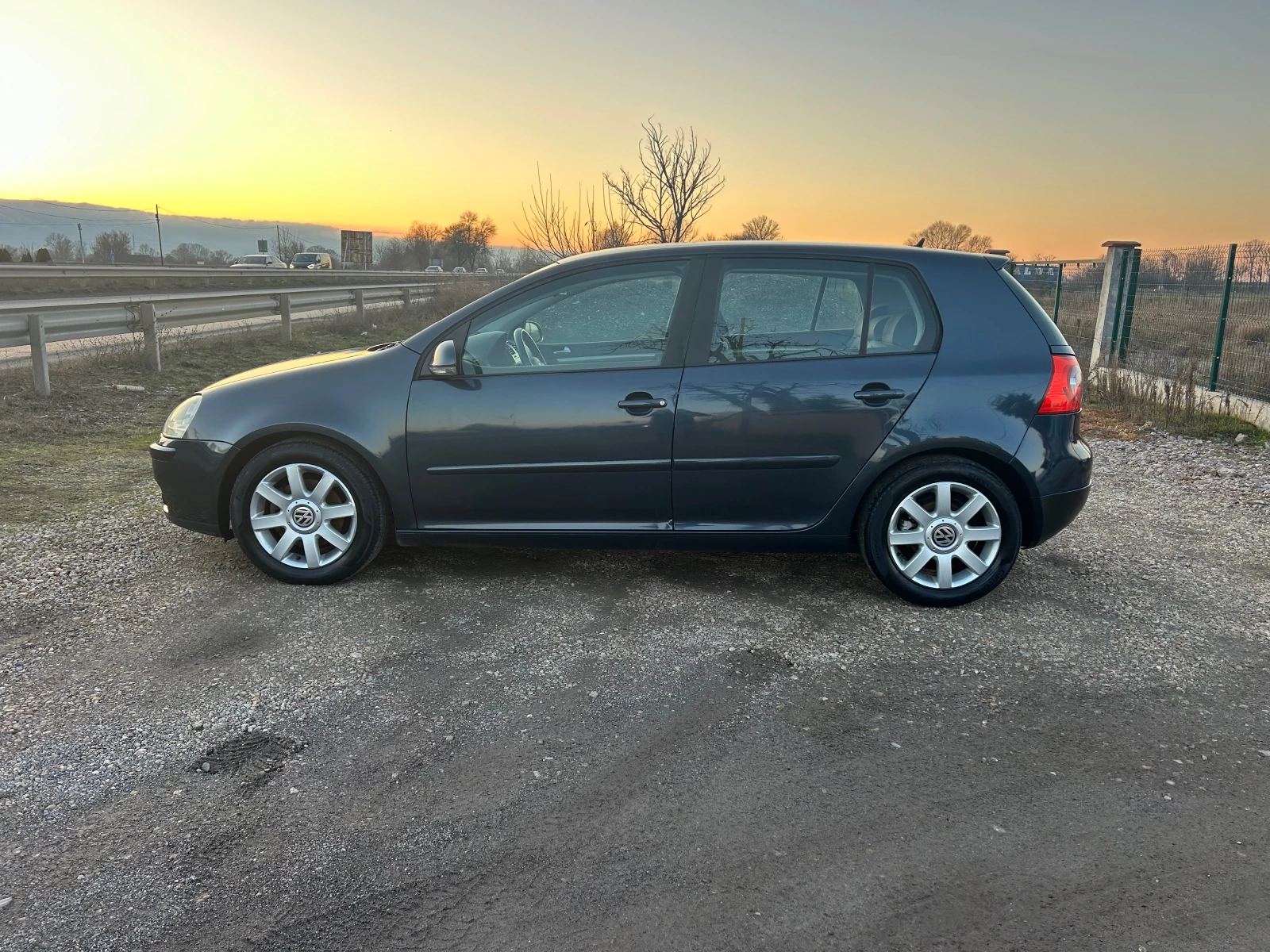 VW Golf 2.0 TDI ��������� | Mobile.bg � ����������� 4