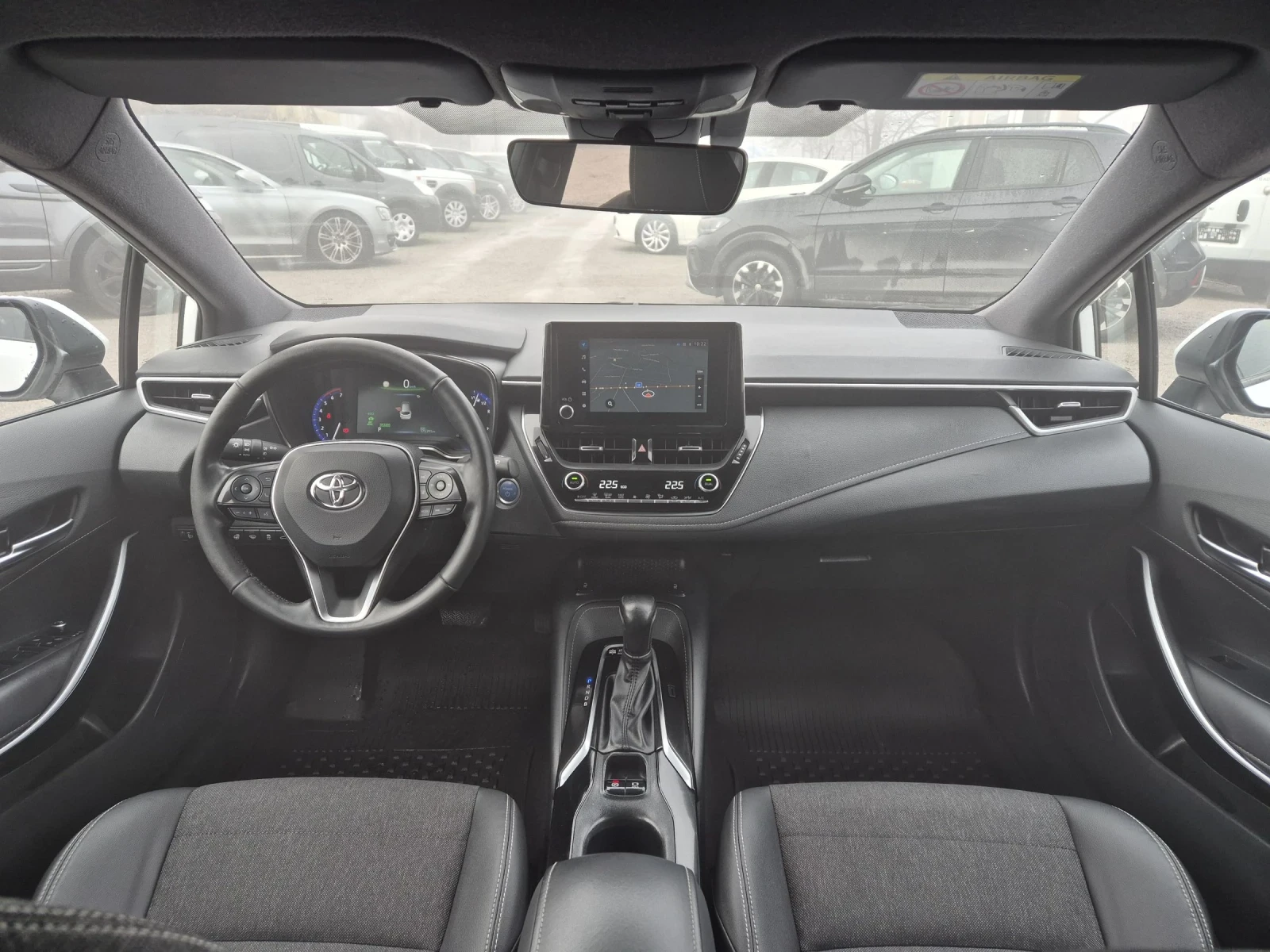 Toyota Corolla HYBRID - изображение 7