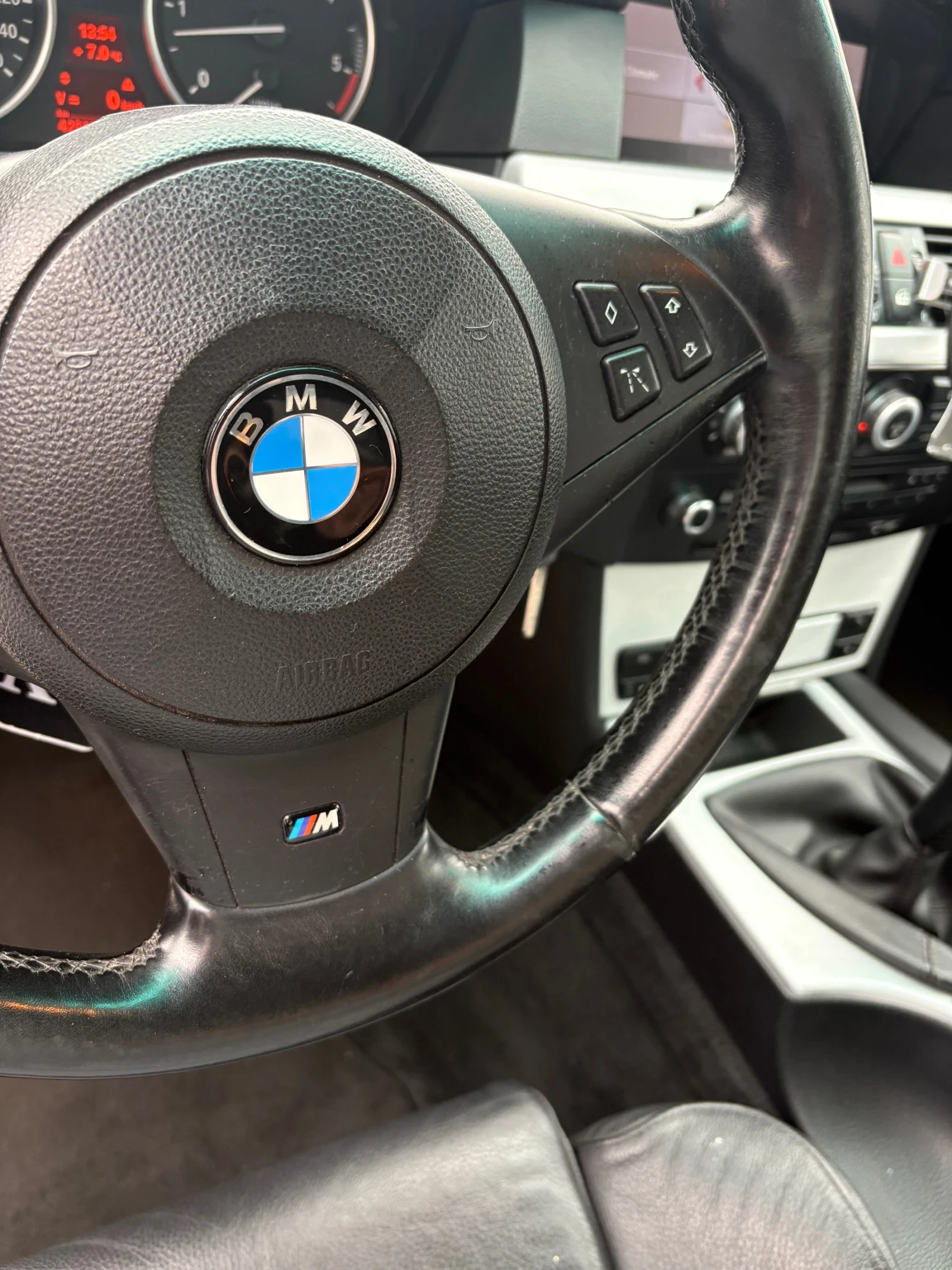 BMW 530 LCI Фейслифт, панорама  - изображение 7