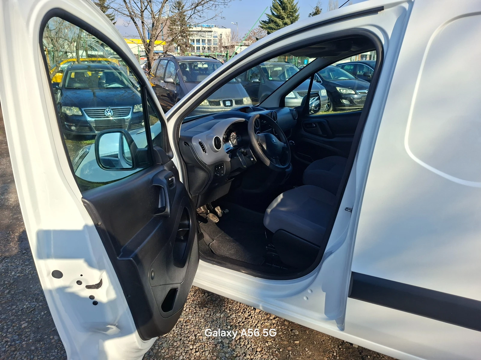 Peugeot Partner NEW euro 6, снимка 10 - Автомобили и джипове - 53739734