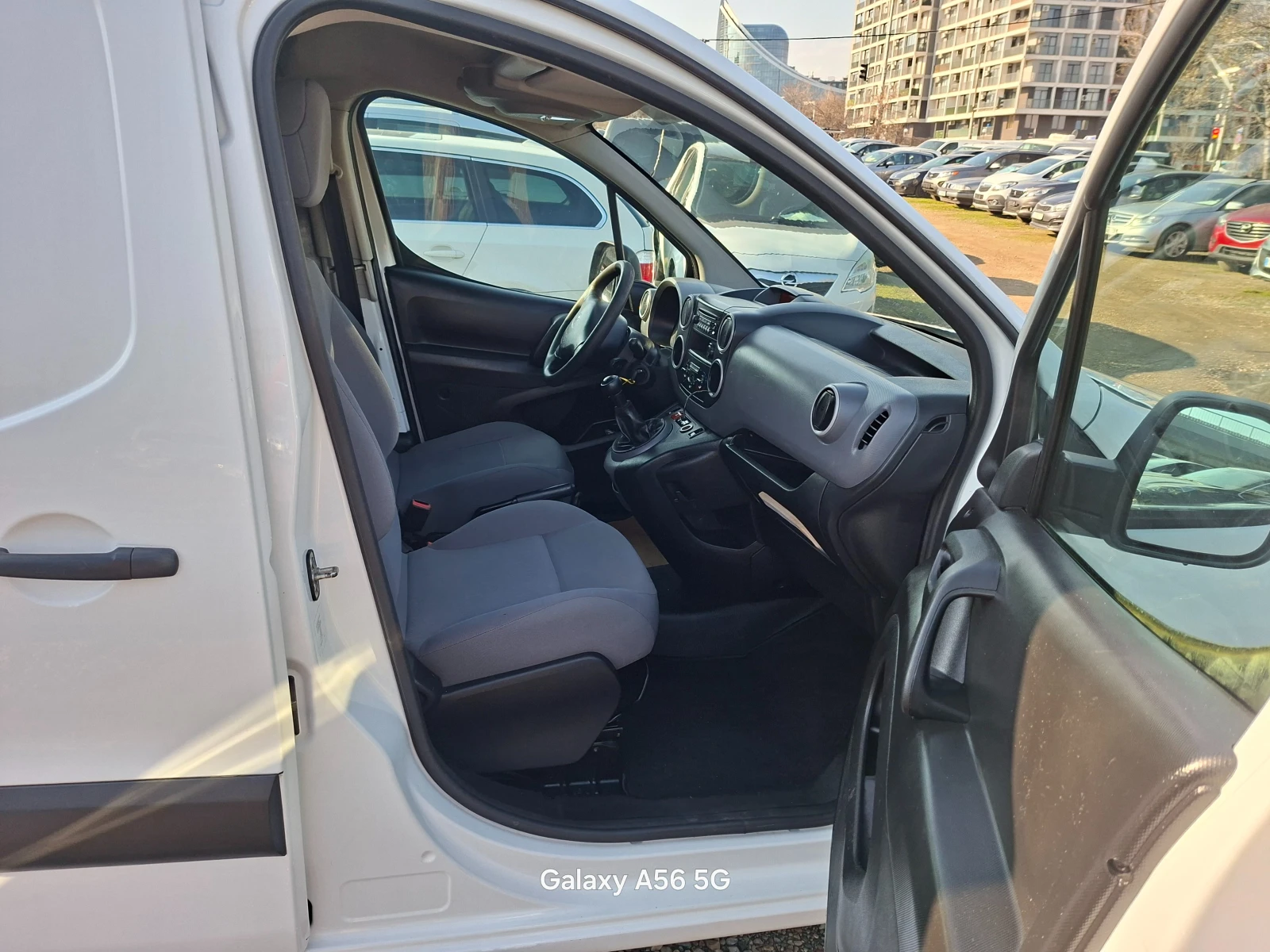 Peugeot Partner NEW euro 6, снимка 12 - Автомобили и джипове - 53739734