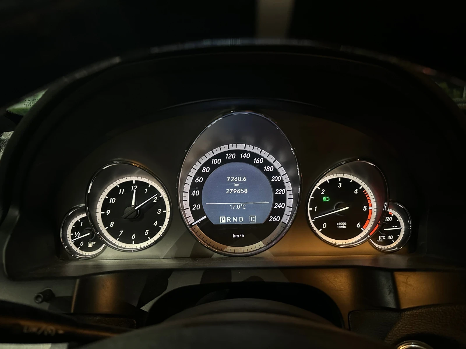 Mercedes-Benz E 350, снимка 4 - Автомобили и джипове - 54611883