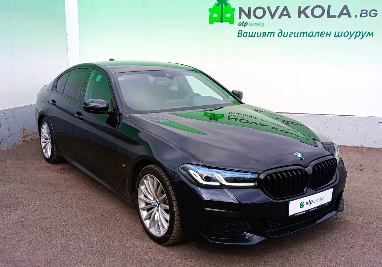 BMW 530E X-Drive M-Pack FACELIFT, снимка 3 - Автомобили и джипове - 54791093