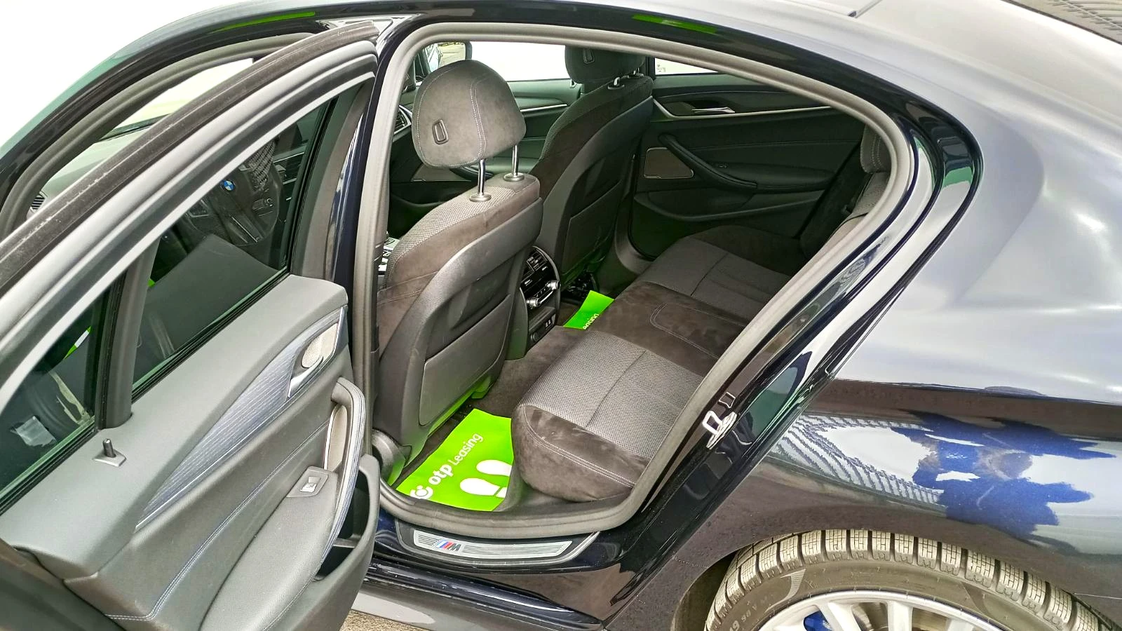BMW 530E X-Drive M-Pack FACELIFT, снимка 9 - Автомобили и джипове - 54791093