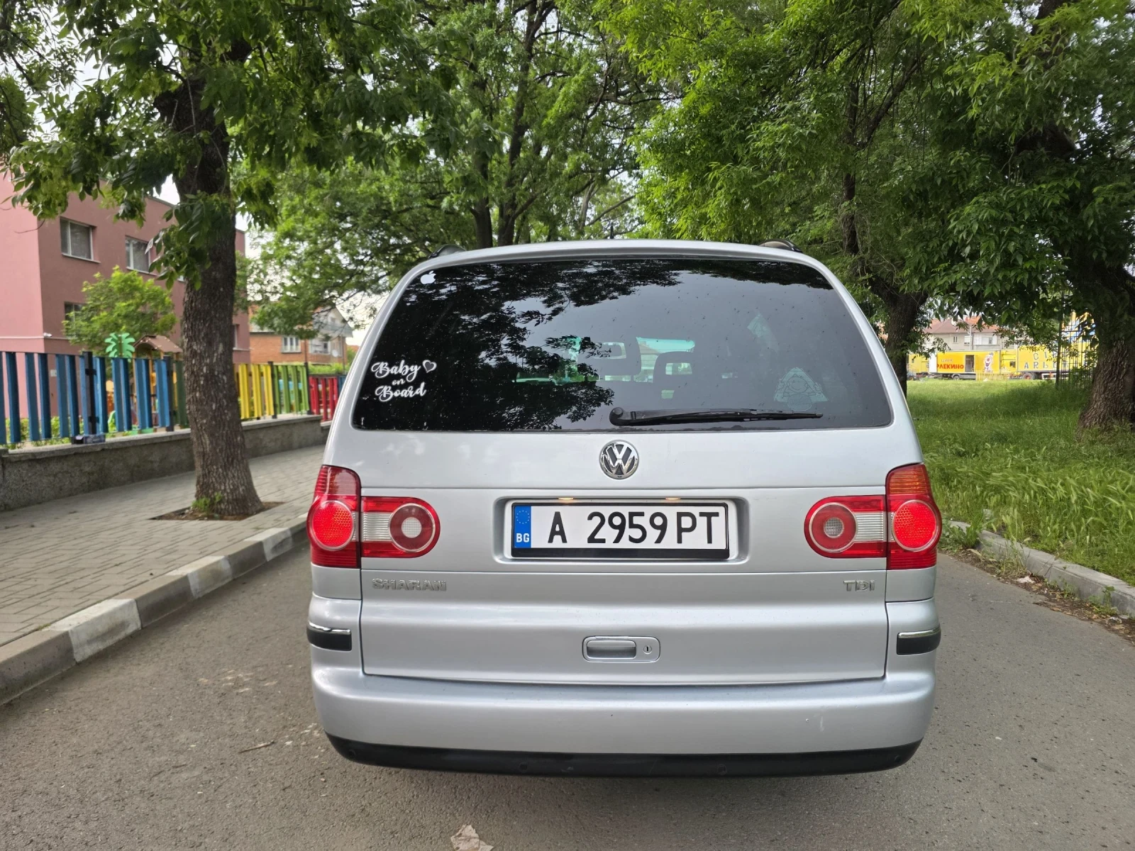 VW Sharan 2.0TDI.140KC.BRT.7-местен , снимка 8 - Автомобили и джипове - 54814449