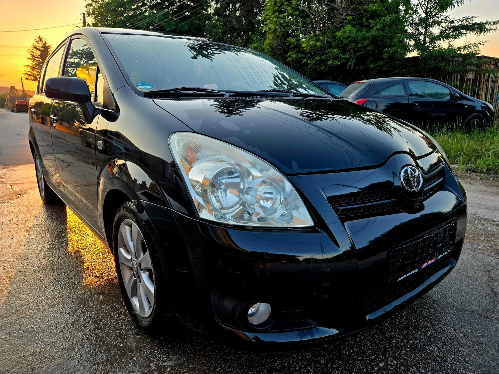 Toyota Corolla verso D4D Германия Нави Климатроник Парктроник 7-Седалки, снимка 8 - Автомобили и джипове - 55072873