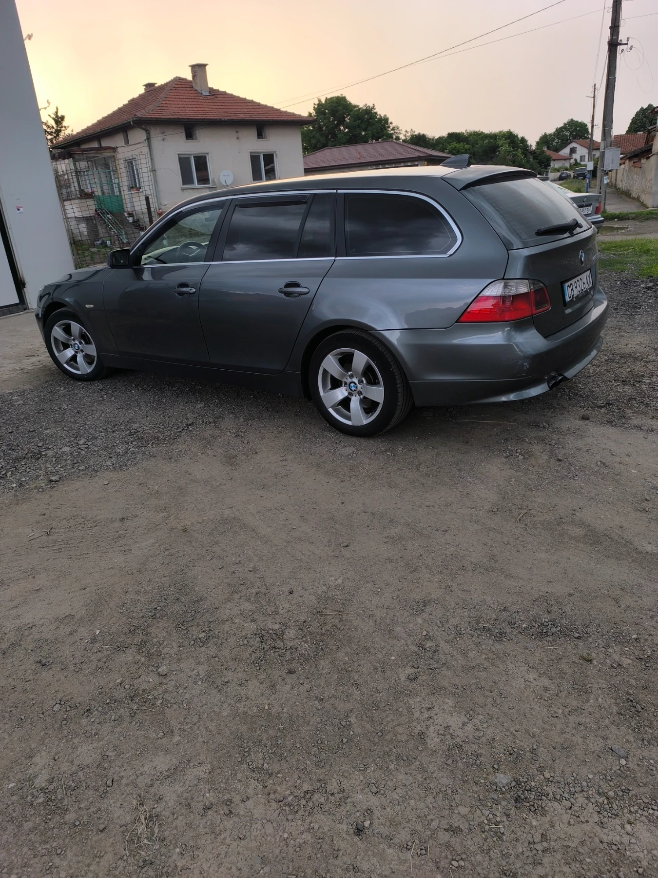 BMW 530 530xd, снимка 10 - Автомобили и джипове - 55408628