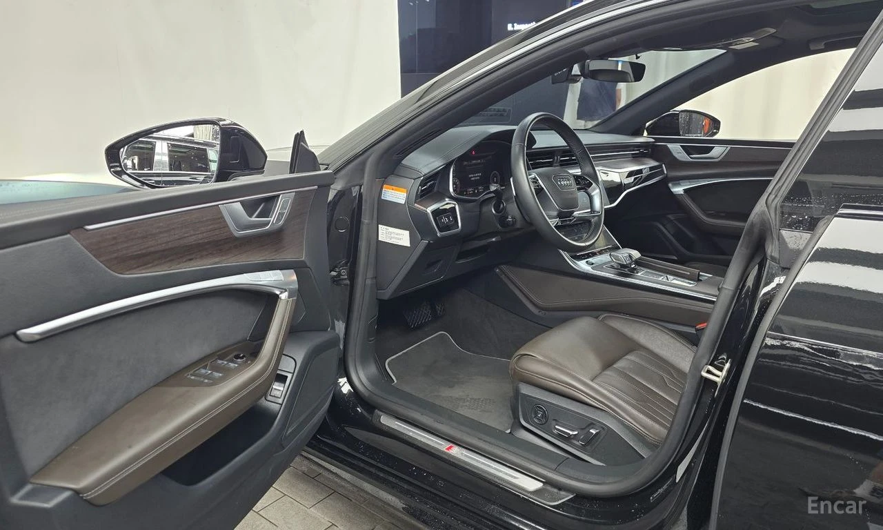Audi A7 55TFSI* MATRIX* S* LINE* ОБДУХВАНЕ* ДИСТРОНИК* ХЕД, снимка 5 - Автомобили и джипове - 55423863