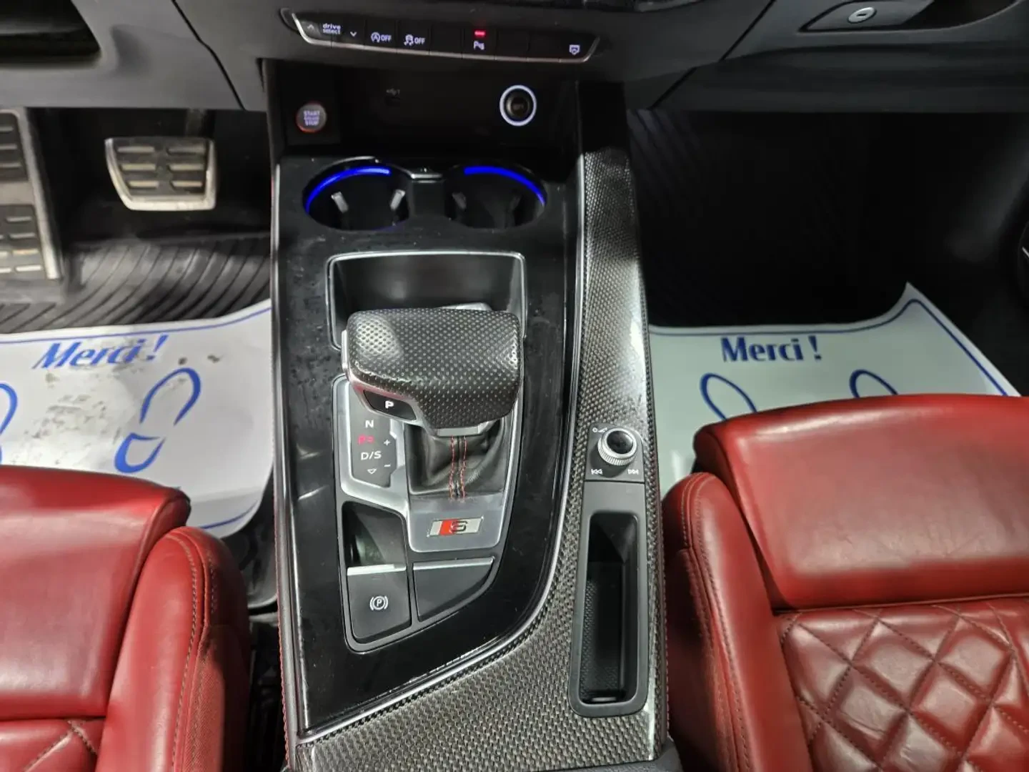Audi S4 MATRIX* МАСАЖ* 360КАМЕРА* КЕЙЛЕС* , снимка 11 - Автомобили и джипове - 55450868
