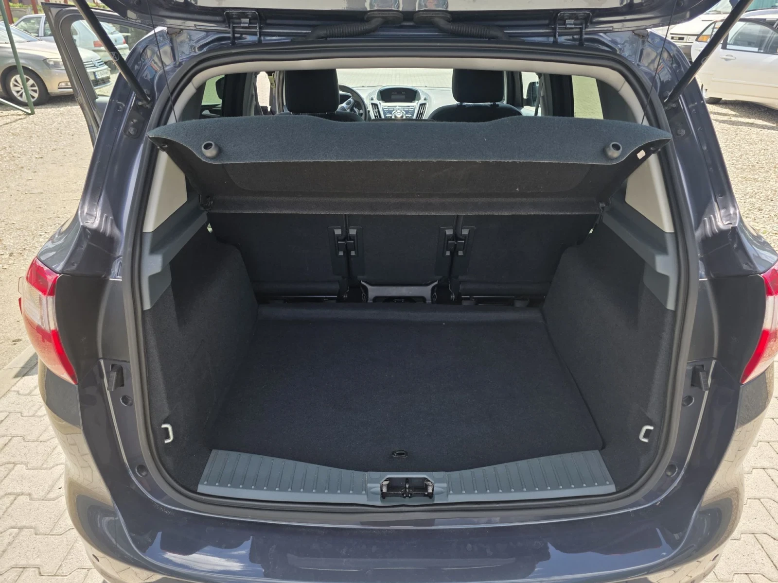 Ford C-max 1.6TDCi 116kc 144000km Лизинг, снимка 17 - Автомобили и джипове - 55987436