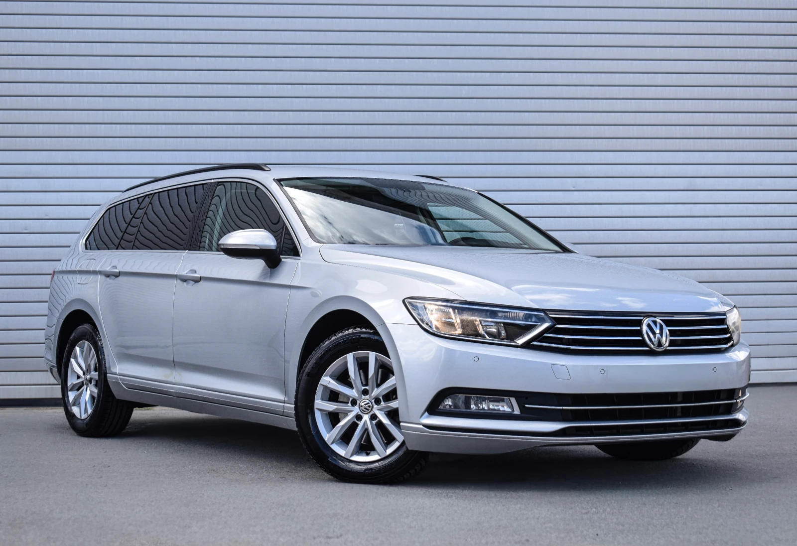 VW Passat 2.00D/DSG* 6/150ps/2018/Обслужен/Масаж/Уникат/FULL
