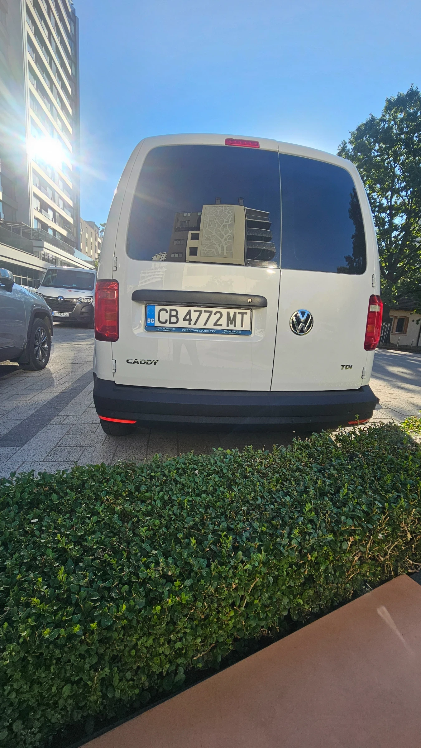 VW Caddy, снимка 4 - Автомобили и джипове - 56248922