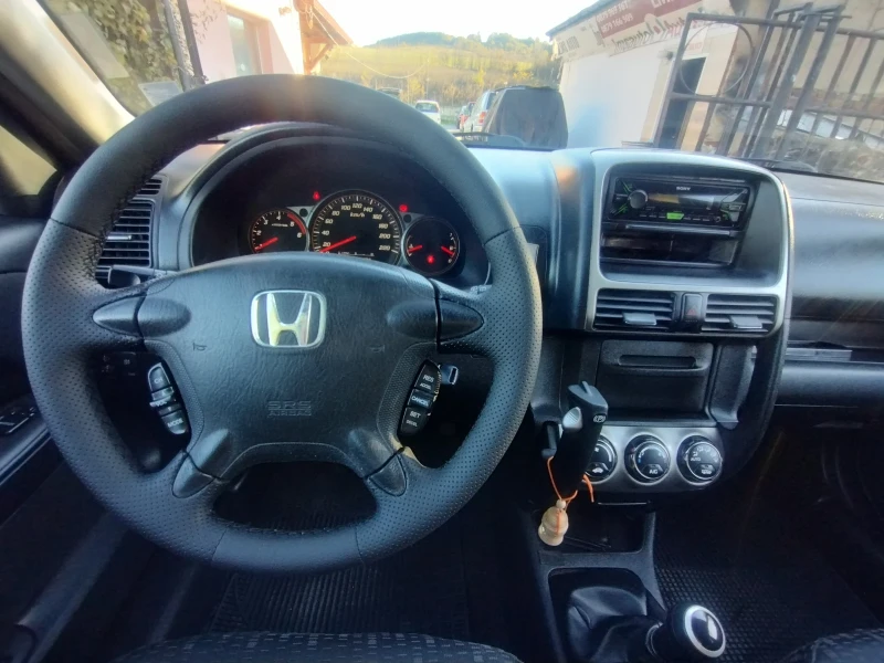 Honda Cr-v ОТЛИЧНА, снимка 10 - Автомобили и джипове - 47744142