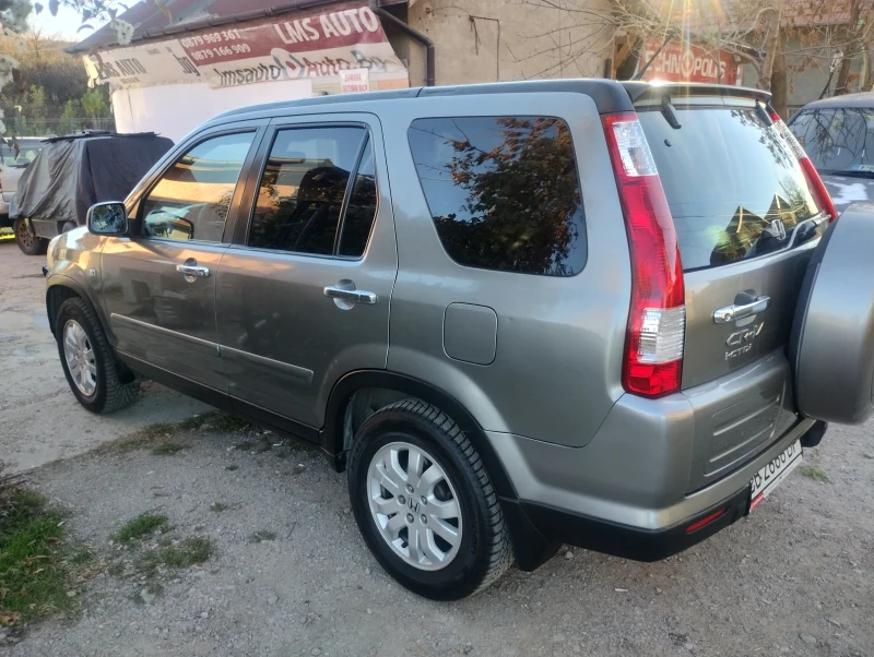 Honda Cr-v ОТЛИЧНА, снимка 7 - Автомобили и джипове - 47744142