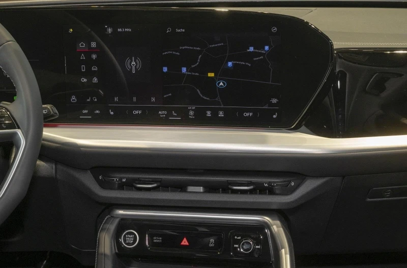 Audi Q5 40 TDI/SPORTBACK/NEW MODEL/S-LINE/PANO/CAMERA, снимка 10 - Автомобили и джипове - 52415521