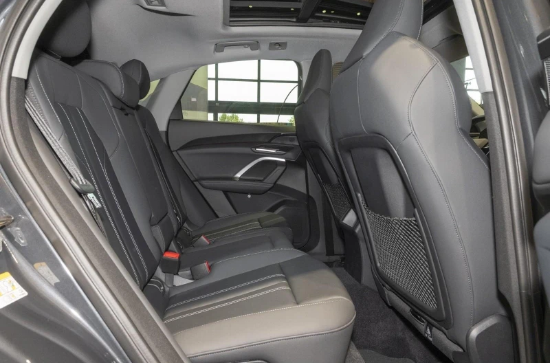 Audi Q5 40 TDI/SPORTBACK/NEW MODEL/S-LINE/PANO/CAMERA, снимка 15 - Автомобили и джипове - 52415521