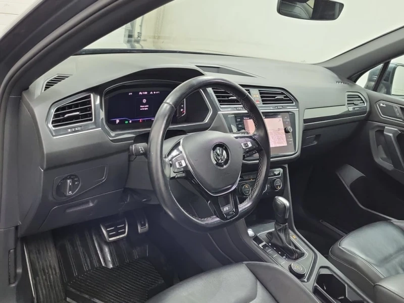 VW Tiguan * HIGHLINE * CARFAX * ЦЕНА ДО БГ, снимка 9 - Автомобили и джипове - 52886261