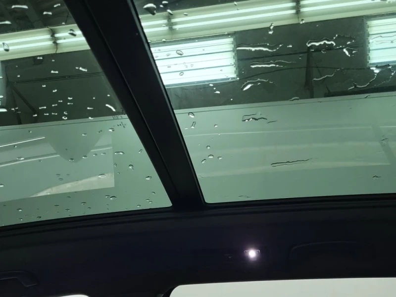 VW Tiguan * HIGHLINE * CARFAX * ЦЕНА ДО БГ, снимка 13 - Автомобили и джипове - 52886261