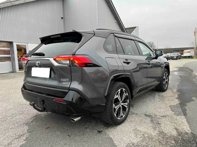 Toyota Rav4 Plug-in 4x4 Executive/кожа/360&#186;/стъклен таван, снимка 3 - Автомобили и джипове - 52565498